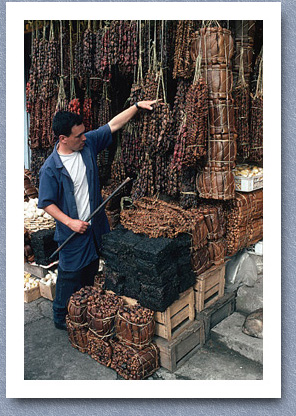 Seaweed vendor, Angelmo